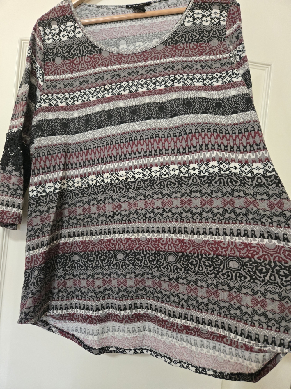 Robert Louis Pink Black and White Patterned Scoop Neck Tunic - Picture 4 of 8